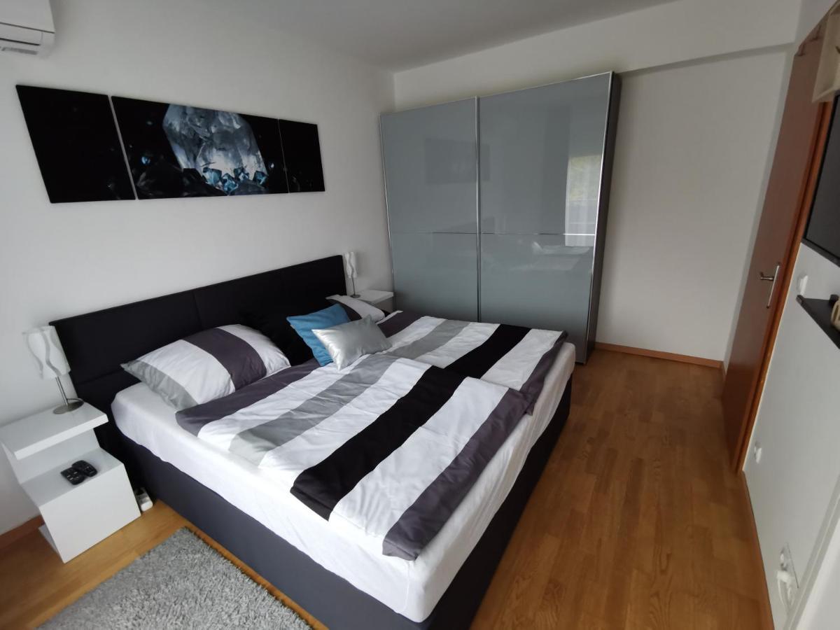 Freedom Apartman Hajdúszoboszló Exterior foto